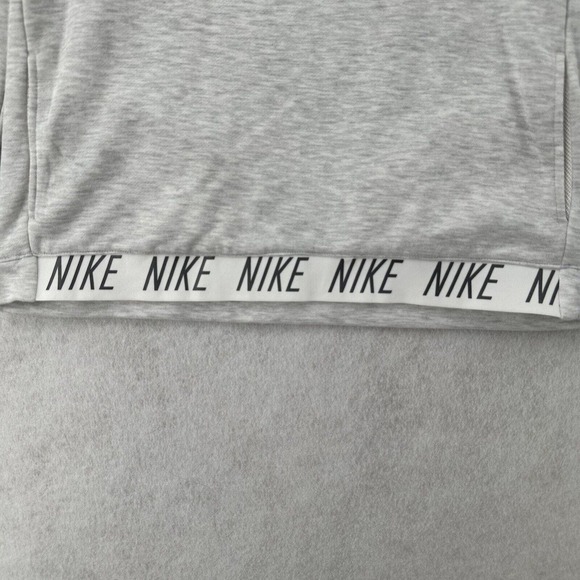 Nike Sweatshirt Women’s MEDIUM Gray Dri-Fit Turtleneck Pullover - Picture 3 of 9